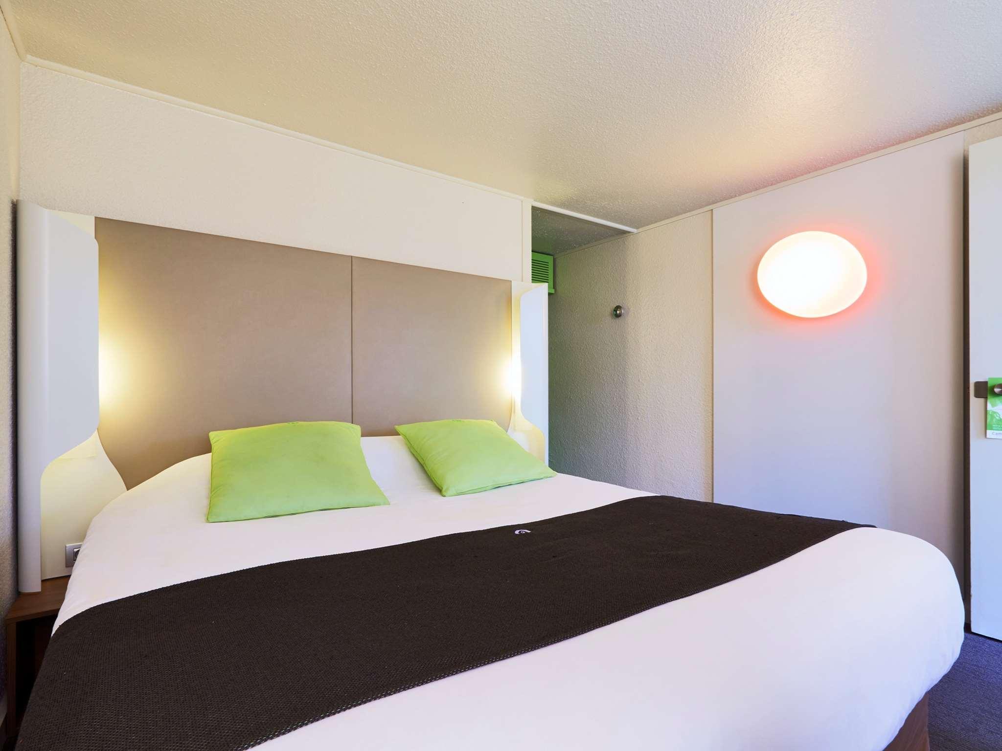 Campanile Hotel Auch Eksteriør bilde