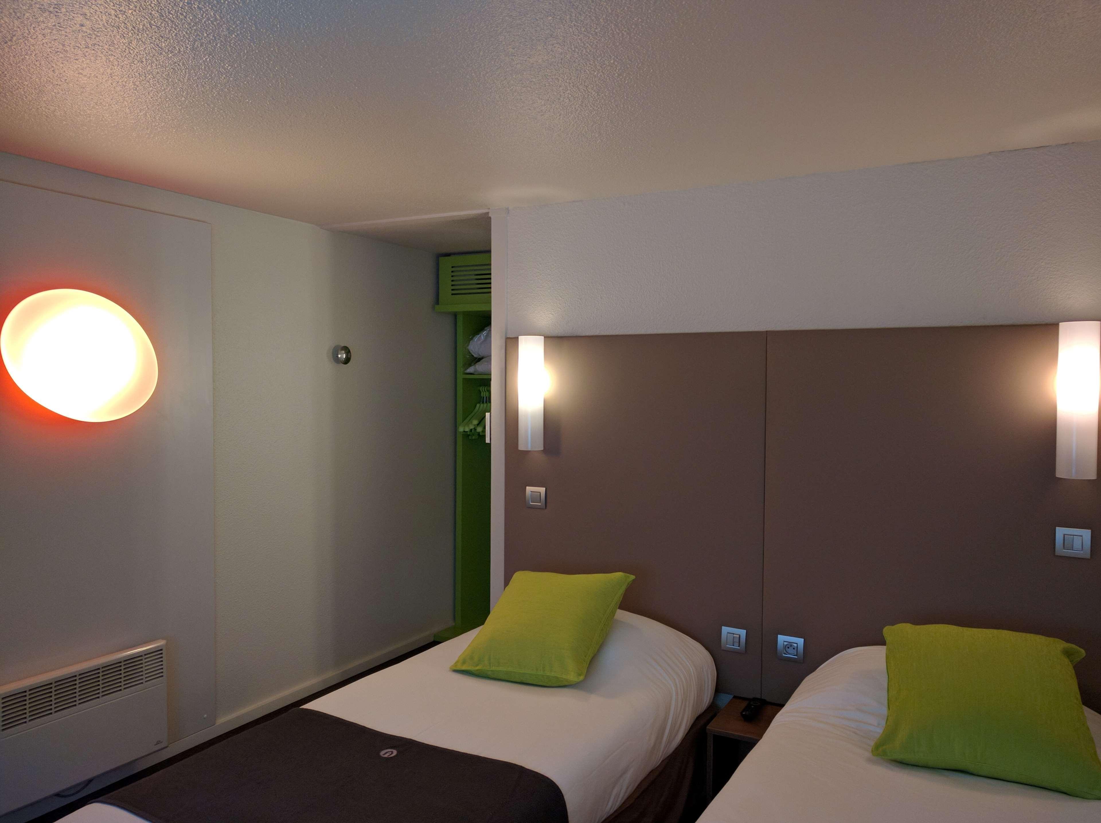 Campanile Hotel Auch Eksteriør bilde