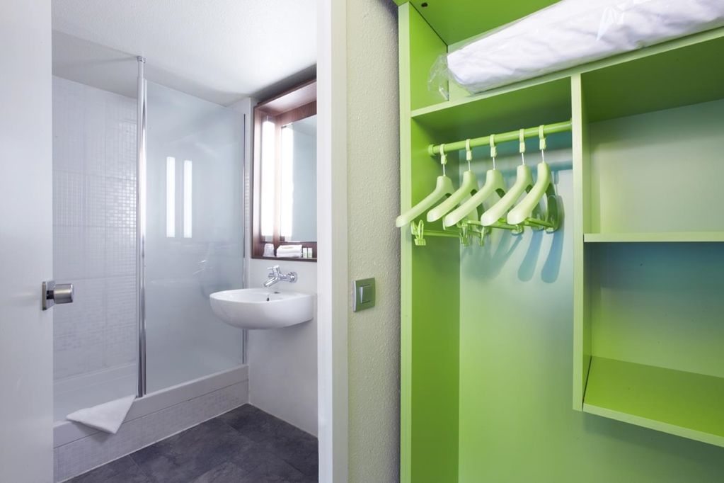 Campanile Hotel Auch Rom bilde
